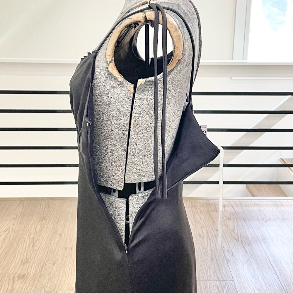 NWT XS Nine West black satin spaghetti strap fit and flare midi dress - Picture 8 of 8
